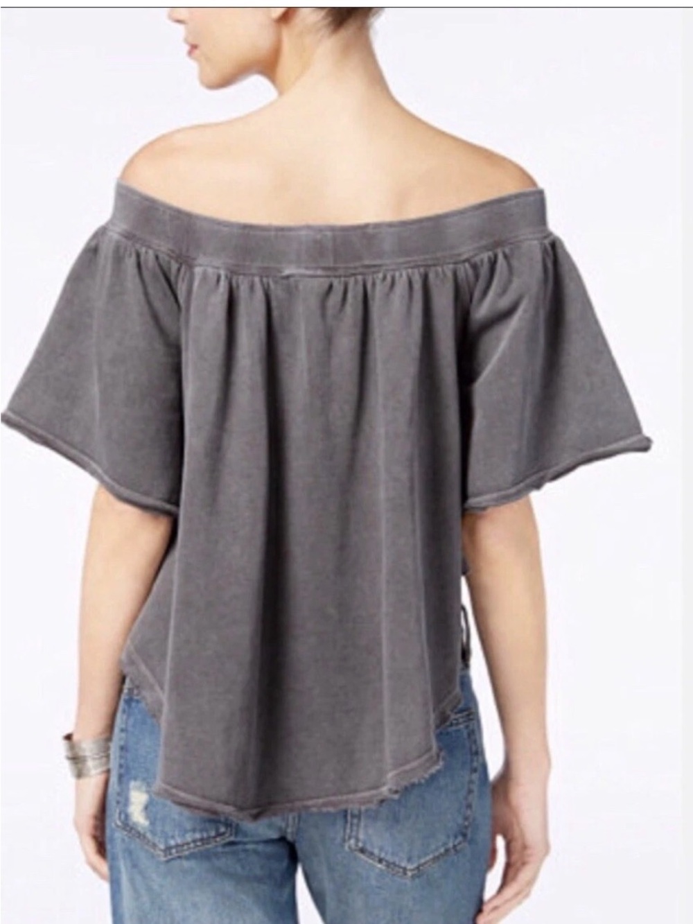 Free People Women’s Kiss Me Off-the-Shoulder Gray Flutter Top Size Medium NWT - Picture 2 of 11